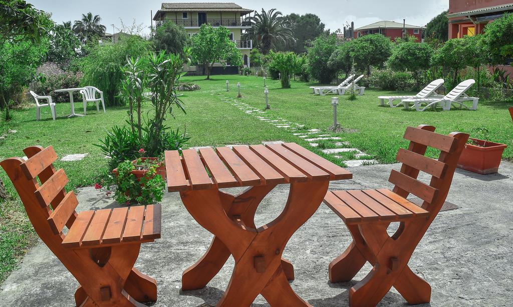 Mirsini Apartments Agios Georgios  Bagian luar foto